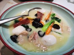 三鲜烩竹荪-南麓·浙里(外滩店)