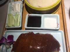 -韵秋荷(宝山龙湖天街店)