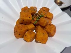 -桂满陇·手作小笼包&江南叫花鸡(中山公园店)