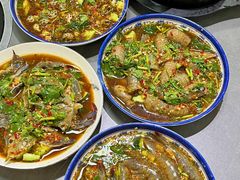 -官塘陈记鱼生·潮汕砂锅粥·牛肉火锅(潮枫路总店)