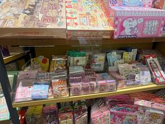 -泡泡玛特POPMART(世豪广场店)