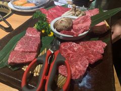 -炼火烤肉店