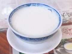 -周大娘牛乳(旧寨古村总店)