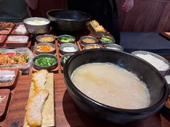 -银米·云南传统过桥米线(双廊黑金冠店)