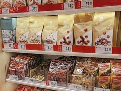 -良品铺子(宝安天虹购物中心店)