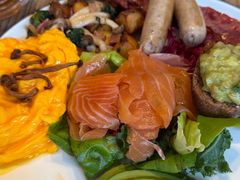 -Common Table · Brunch & Coffee