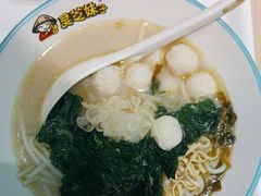 -灵芝妹子海鲜米线(凯德和平广场店)