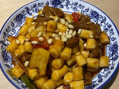 松子牛肉炒年糕-兔爸私家小厨(新北万达店)
