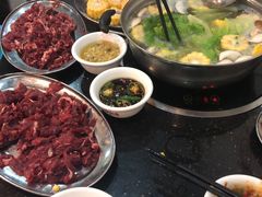 -牛一煲美食(江高店)