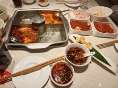 -海底捞火锅(杭州庆春路夜宵主题店)