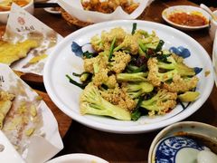 -宣海荣锅贴大王·陕味小吃集(钟楼店)
