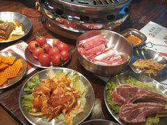 -悟能八戒烤肉自助(秦隆步行街店)