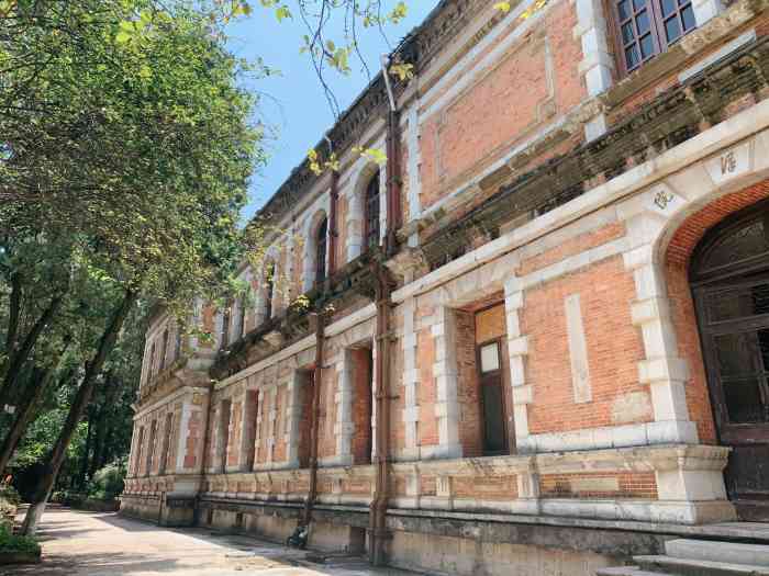 云南大学(东陆校区)-"云南大学(yunnan universi."-大众点评移动版