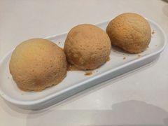 酥皮山楂叉烧包-蔡澜点心·粤菜(月星环球港店)