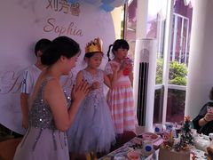 -水桶王国主题餐厅·聚会·生日派对·亲子活动·家庭套餐(亚龙湾希尔顿店)