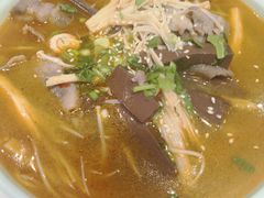 -轻捞慢起面馆(新世界百货店)