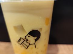 -喜茶(上海打浦桥日月光gelato lab+店)