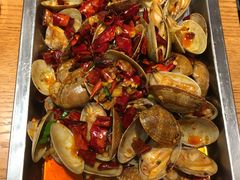 -喝丢一只鞋辣炒海鲜小烧烤(三八广场店)