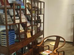 -新华书店(龙湖路店)