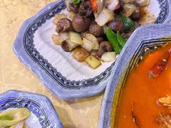 -维吾尔餐厅(宜山路店)