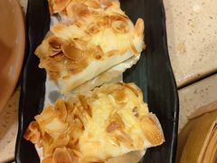 西杏片炸鲜奶-点都德(北京路贰店)