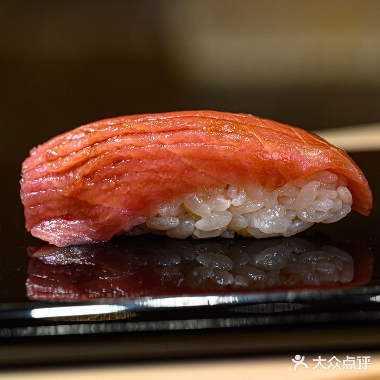米其林星厨匠心制作，还原地道的板前料理味道 | 荣一代目