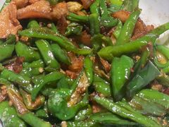 -老湖南民间菜·牛肉十八炒(花都店)