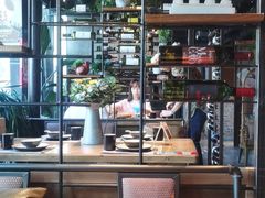 -临界音乐酒馆·小龙虾·江湖菜(华熙LIVE·鱼洞店)