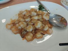 -新镇江酒家(南京西路店)
