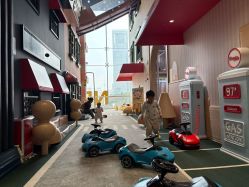 -奈尔宝·儿童乐园·亲子餐厅(华采天地店)