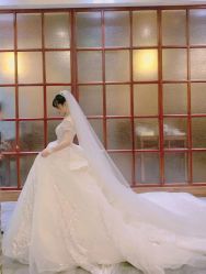 -欣薇婚纱(新源乐汇城店)