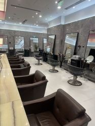 -TONI&GUY