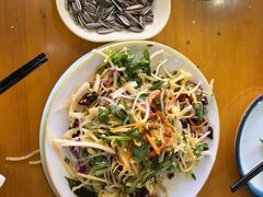 东北凉拌菜-鹤乡东北菜(崮山路店)