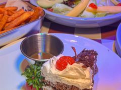 -鲨鱼美式餐厅酒吧Sharky