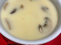 鸡茸蘑菇汤-必胜客(新海上世界店)