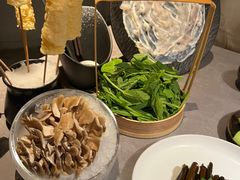 -罗勒家·养生火锅· Bistro(大望路店)