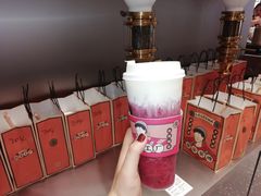 草莓酪酪-LELECHA乐乐茶(新街口大洋店)