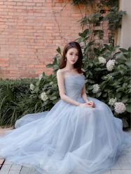 -不晚国际婚纱礼服