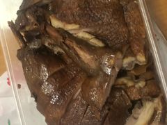 -狗撵鸭(泰山公寓店)