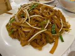 素炒河粉-东方之珠海鲜酒楼(南开店)