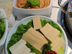 -潮汕酱记鲜牛肉火锅(欧尚店)