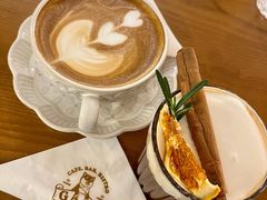 良橙-ZAZA.CAFE.BAR