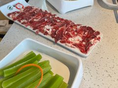 -潮牛壹号鲜牛肉火锅(光谷天地店)