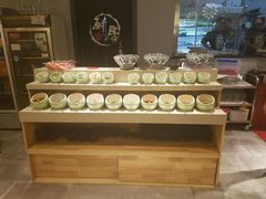 自助调料区-高兴壹锅·潮汕鲜牛肉火锅(良乡梅花庄店)