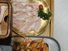 -金会长自助海鲜·烤肉(人民广场店)