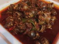 螺丝-凤凰路何眼镜香辣蟹(花果园店)
