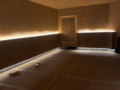 -涨巢·潮玩水疗局