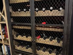 -SISTERS BAR RESTAURANT川意酒馆(嘉善老市H楼店)