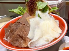 -红鼎豆捞·非遗鲍皇汤火锅(宝丰路店)