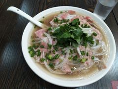 越南生牛肉粉-PHO·5越南牛肉粉(建新路店)